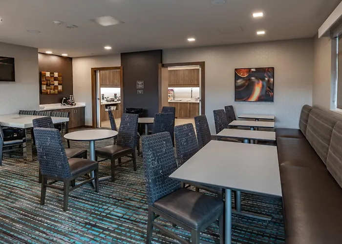 Residence Inn By Marriott Dallas At The Canyon